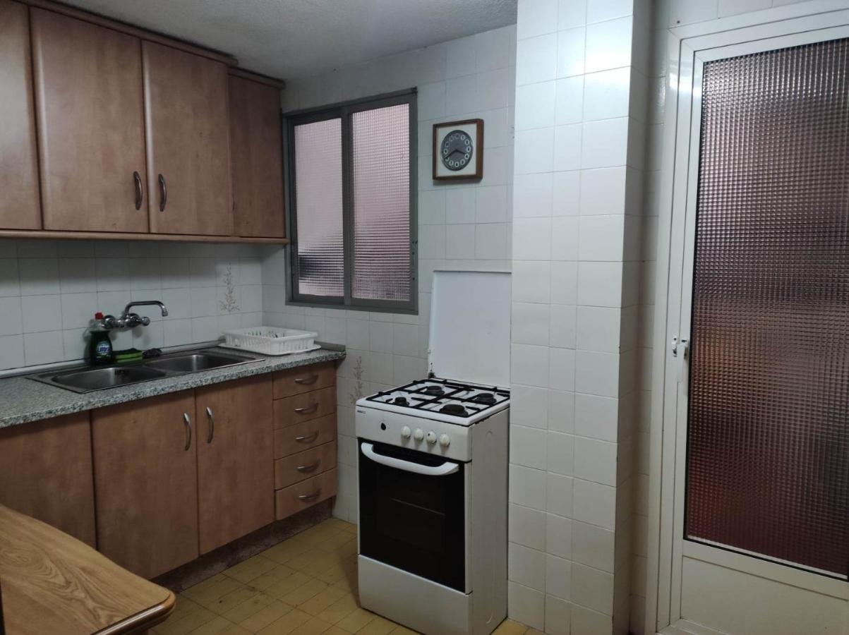 10-46-1- Комната В Квартире Для 4 Человек В Аликанте Alicante Exterior photo